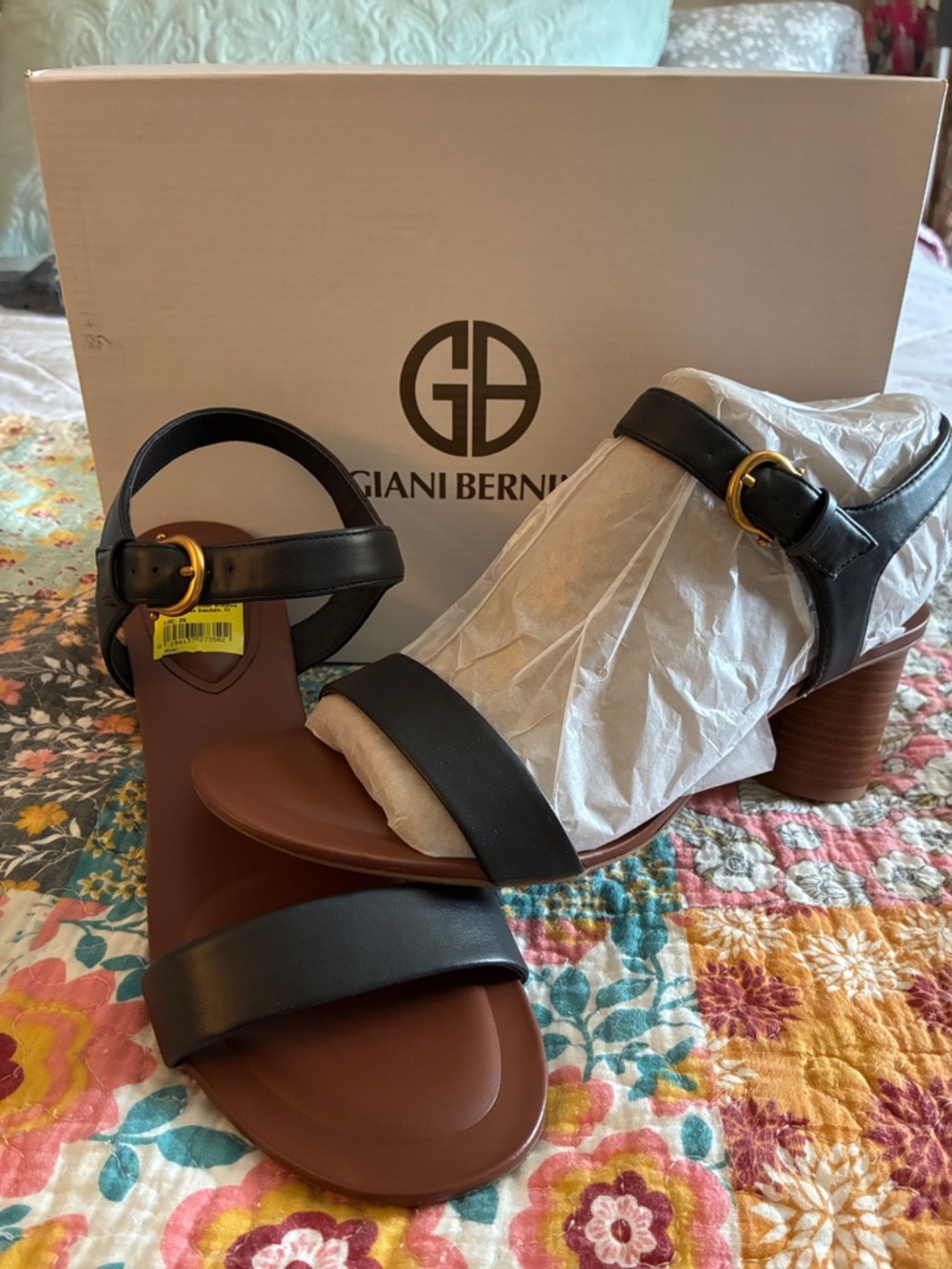 Giani Bernini Black Strappy Sandals with Gold Buckle 11M New